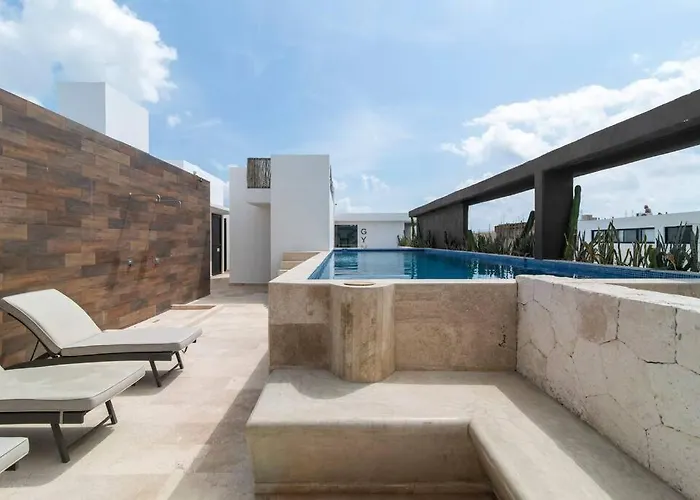 Private Pool1 Full Br 2sofabedsamenities *