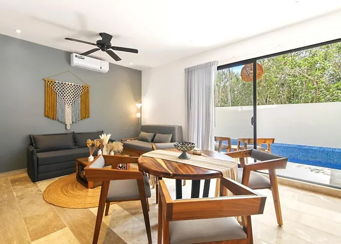 Private Pool1 Full Br 2sofabedsamenities